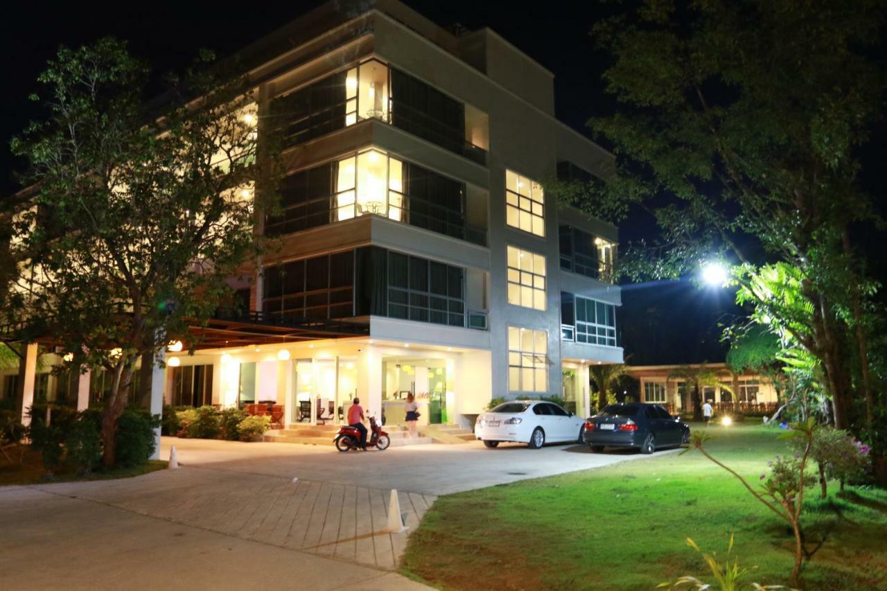 The Pano Hotel & Residence Ao Nang المظهر الخارجي الصورة